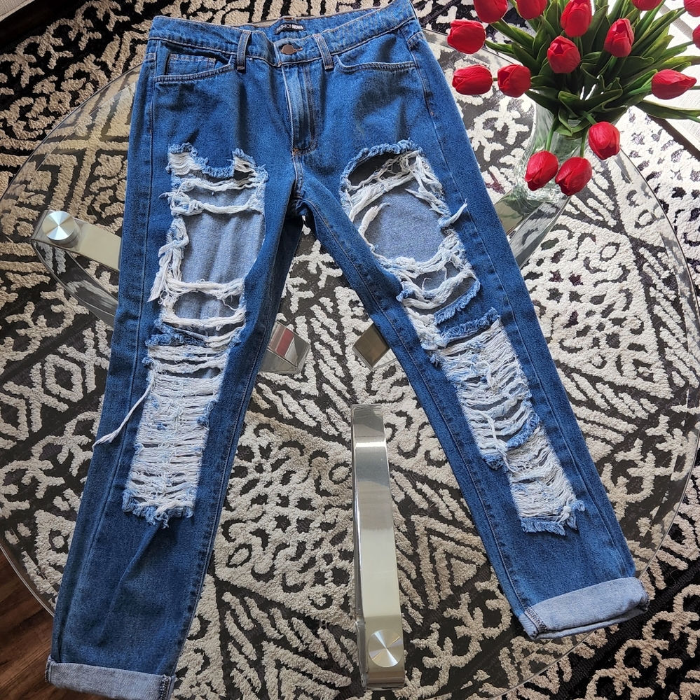 Fashion Nova low rise distressed jeans